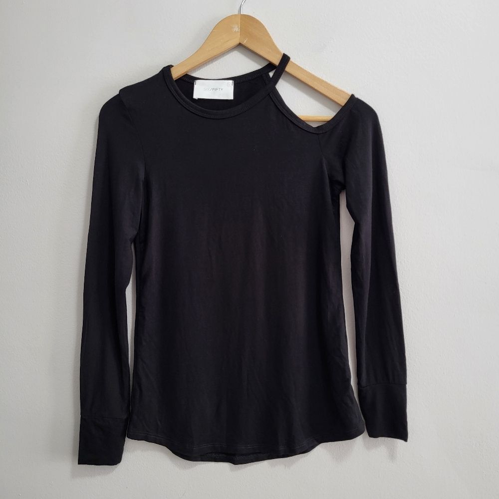 Six / Fifty Asymmetrical Cutout Shoulder Long Sleeve Black Top Size Small